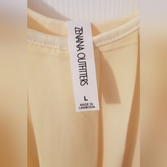 Zenana Outfitters Cami - Picture 2 of 4